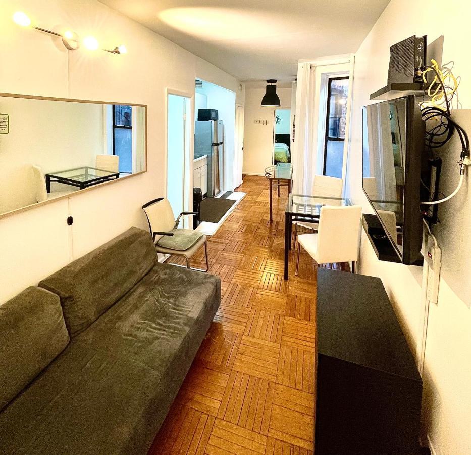شقة نيو يورك  في Stunning Two Bed Apt Hells Kitchen المظهر الخارجي الصورة