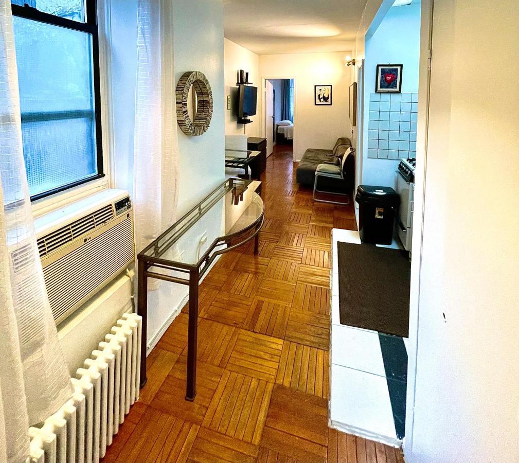 شقة نيو يورك  في Stunning Two Bed Apt Hells Kitchen المظهر الخارجي الصورة